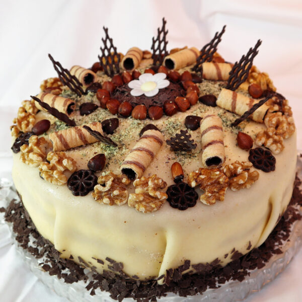Maryipan Nuss Torte